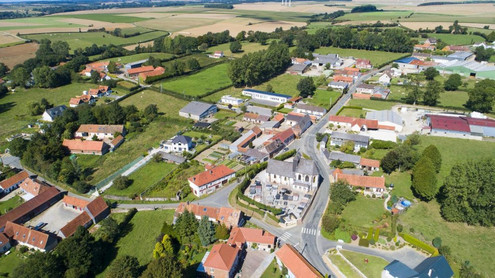 Aire camping-car  Ergny (62650) - Photo 4